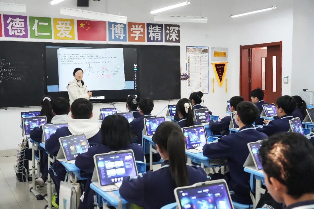 975adca2b80a3f9f3587aa59a12f1a21 首页 | J9集团有限公司官网
